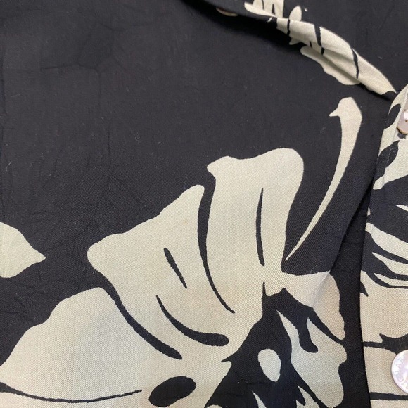 TORI RICHARD Men’s XL Hawaiian Shirt Palm Leaf Print Short Sleeve Button Up - Picture 6 of 6